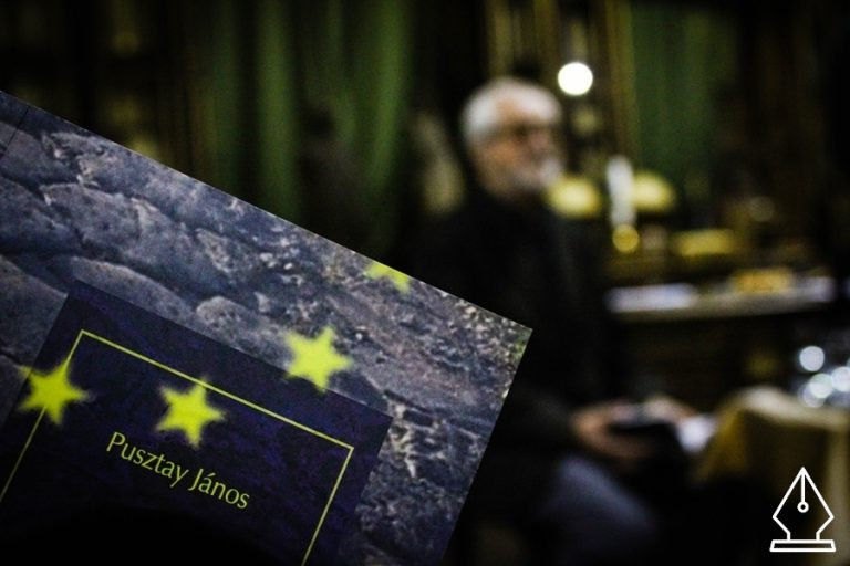 Szabadegyetem karácsony edition – Dupla könyvbemutató évadzárásként Szabadegyetem karácsony edition – Dupla könyvbemutató évadzárásként
