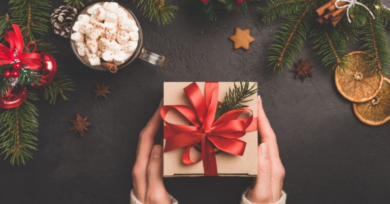 A karácsonyi ajándékozás története