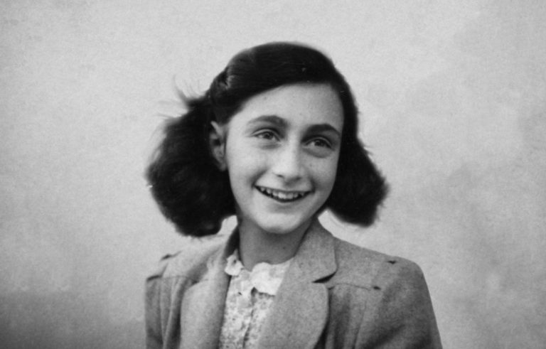 Az áruló személye mellékes, ez sokkal többről szól: Nyomozás Anne Frank ügyében – Az árulás igaz története