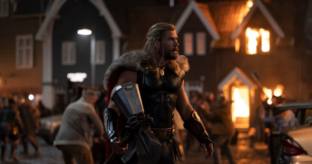 Mennydörgés, Rock’n’Roll és sikító kecskék – Kritika a Thor: Szerelem és mennydörgés című filmről