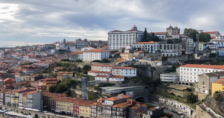 Palackba zárt elegancia és bohémság – Porto, Portugália gyöngyszeme (I. rész)