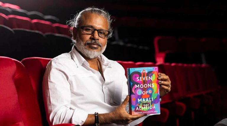 A Srí Lanka-i Shehan Karunatilaka nyerte a rangos brit irodalmi díjat