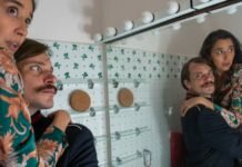 Lelkesedők és kétségbeesettek szobája – Kritika a Trojka Színházi Társulás Anna Kareninájáról